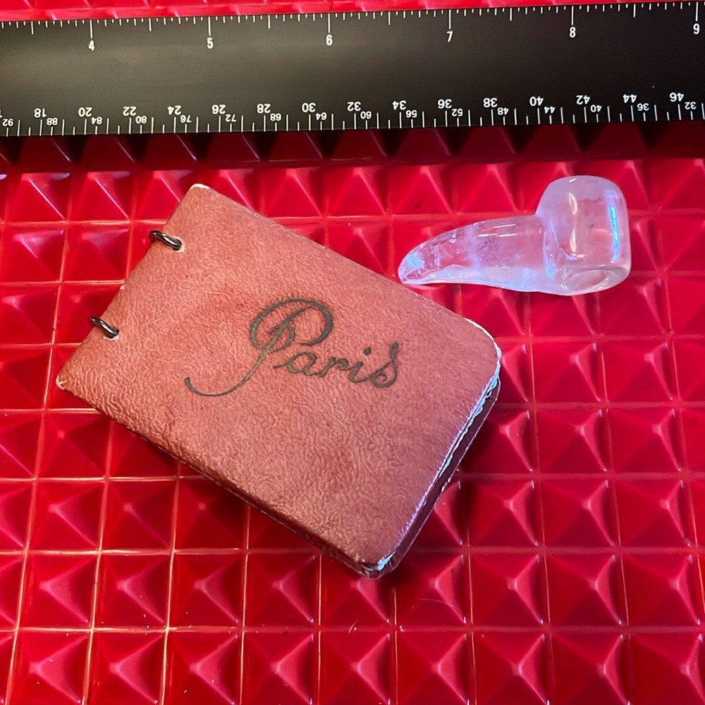 1950’s ERA « PARIS »TRAVELOG RED PHOTO BOOK